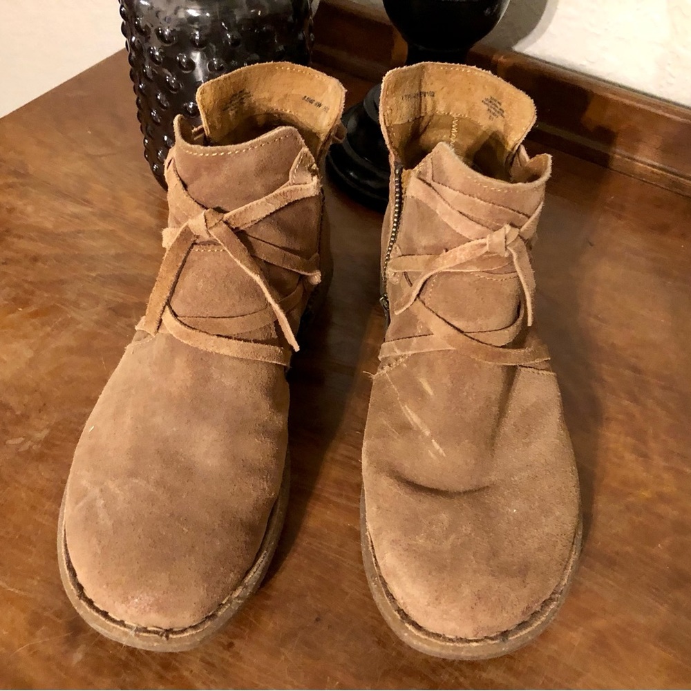 Born Tarklin Booties brown Distressed